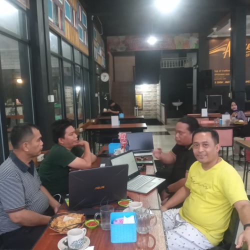 Rapat Sorak Gema Intelektual